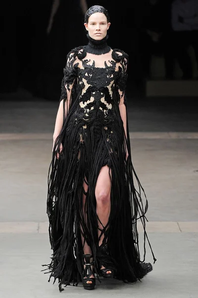 Look 31